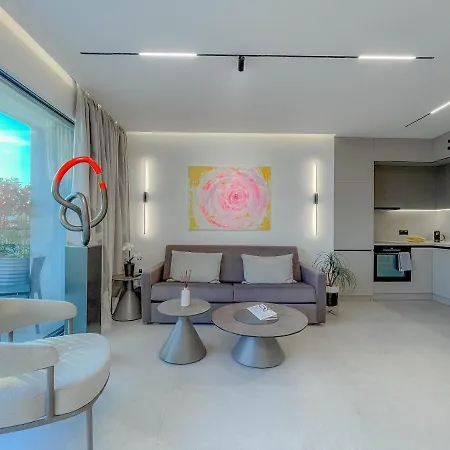 Luxury Penthouse 2br *