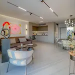 Luxury Penthouse 2br *