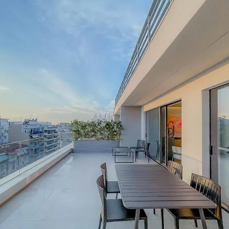 Luxury Penthouse 2br Appartamento