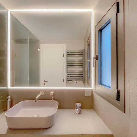 Luxury Penthouse 2br * سالونيك