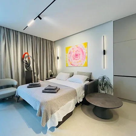 Luxury Penthouse 2br *