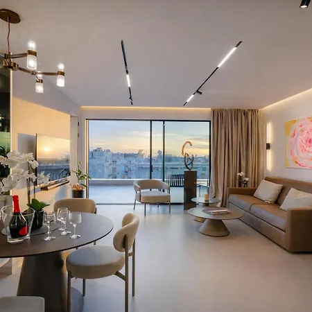شقة Luxury Penthouse 2br *
