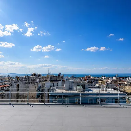 شقة Luxury Penthouse 2br سالونيك