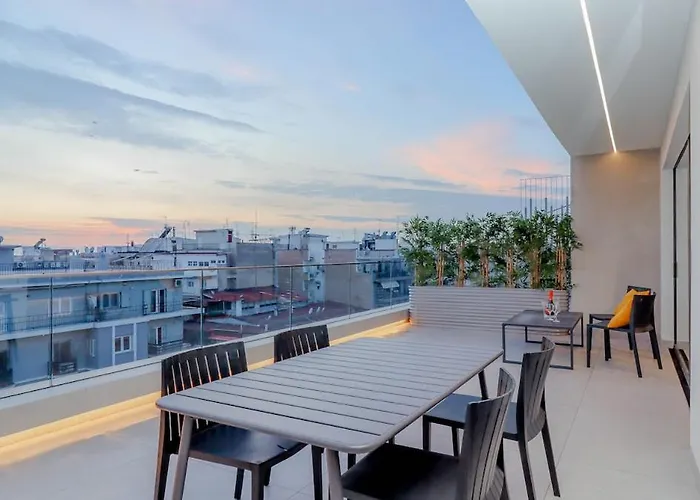 Luxury Penthouse 2br * سالونيك