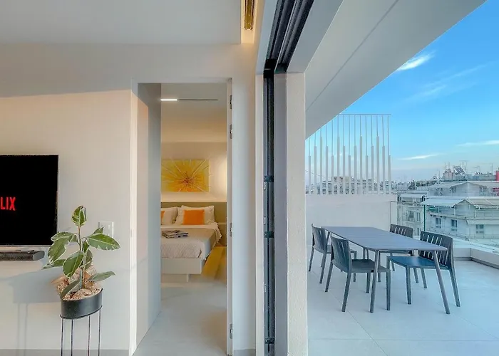 Luxury Penthouse 2br *