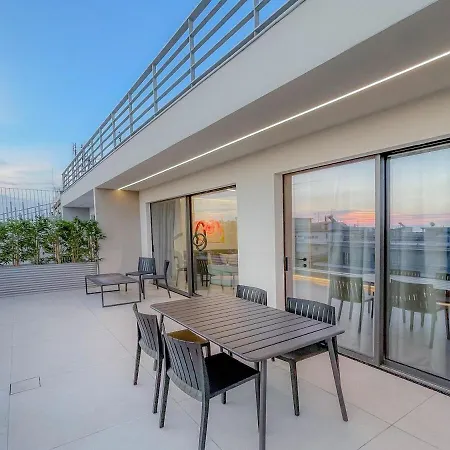Luxury Penthouse 2br Salonic